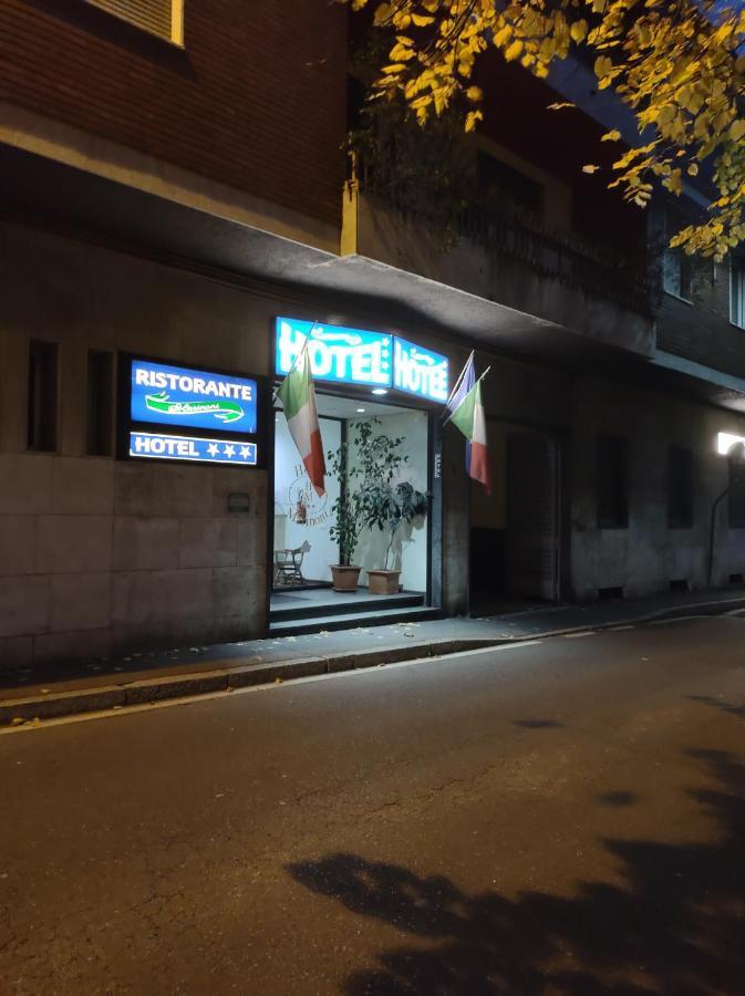 Hotel Marinoni 로마초 외부 사진