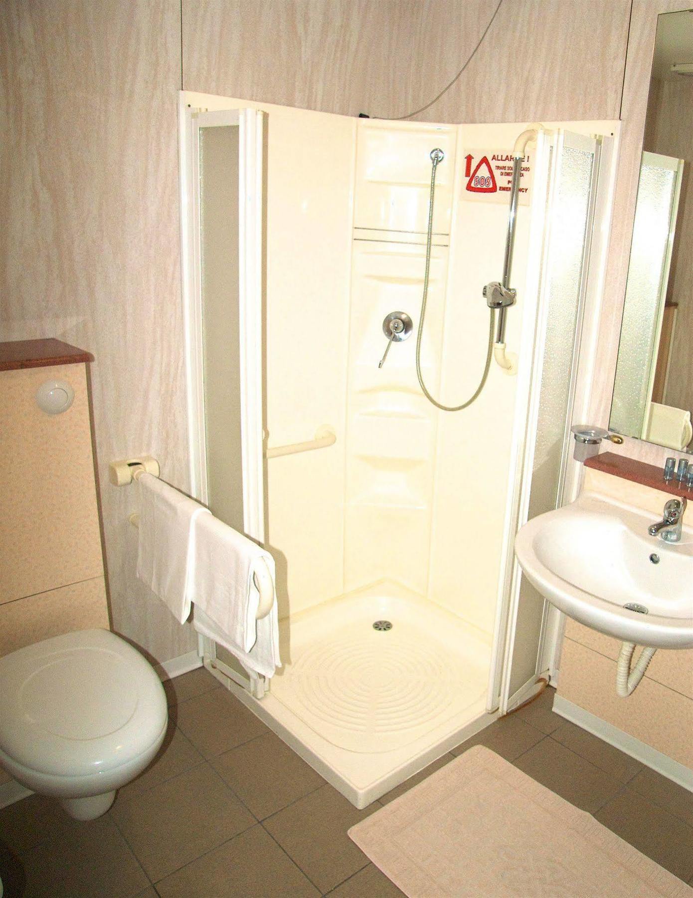 Hotel Marinoni 로마초 외부 사진