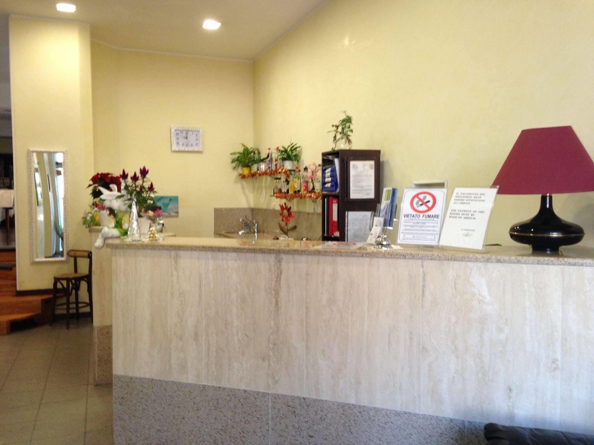 Hotel Marinoni 로마초 외부 사진